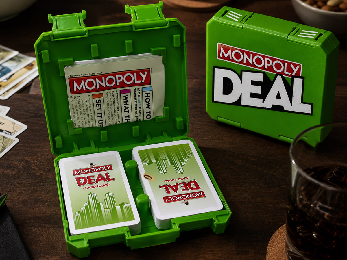 Green 3D printed Monopoly Deal card storage case